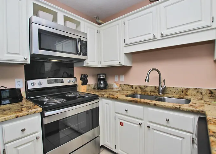 Apartment Ocean Reef 304 By Youngs Suncoast *