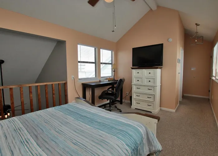 Ocean Reef 304 By Youngs Suncoast Apartment *