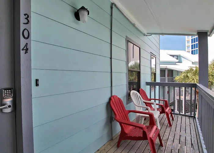 Apartment Ocean Reef 304 By Youngs Suncoast