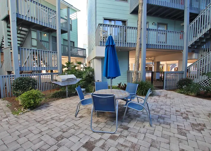 Apartment Ocean Reef 304 By Youngs Suncoast