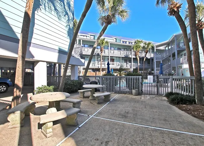 Apartment Ocean Reef 304 By Youngs Suncoast *