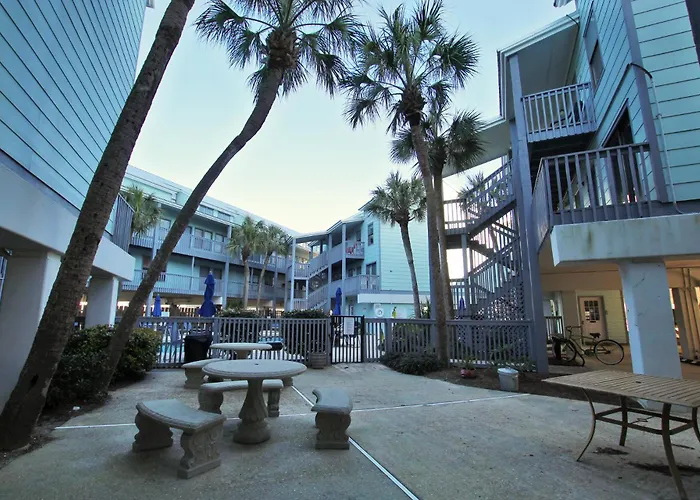 Apartment Ocean Reef 304 By Youngs Suncoast *