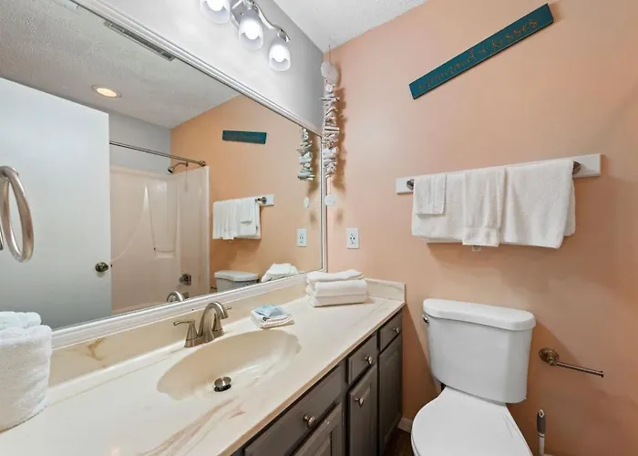 Ocean Reef 304 By Youngs Suncoast *